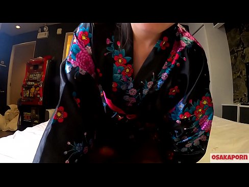 ❤️ Keçika ciwan a cosplay ji seksê hez dike ku bi orgazmê bi şûjinek di hespêk û blowjob de. Keçika Asyayî ya bi pisîka porî û bi cil û bergên kevneşopî yên Japonî di vîdyoya amator de ku masturbasyona bi pêlîstokên qijikê nîşan dide. Sakura 3 OSAKAPORN. ☑ Tenê porno li me ku.com-pornzog.ru ❌️❤