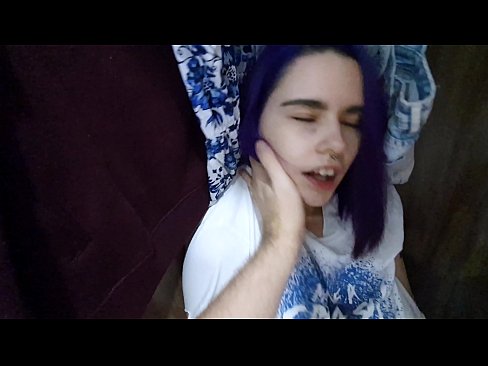 ❤️ Xwişka min di dolabê de dît û alîkariya wê kir ☑ Tenê porno li me ku.com-pornzog.ru ❌️❤